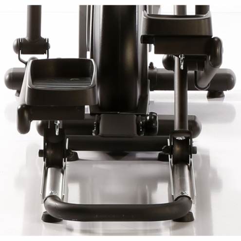 MAXXUS Crosstrainer CX 4.3f Magneettivastuksella 24kg Vauhtipyörällä POISTOMYYNTI MAXXUS Crosstrainer CX 4.3f Magneettivastuksella 24kg Vauhtipyörällä POISTOMYYNTI
