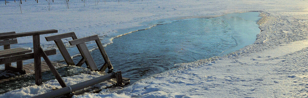 Avantouinti & Jääkylpy: 10 Hyötyä ja Ruskea rasva