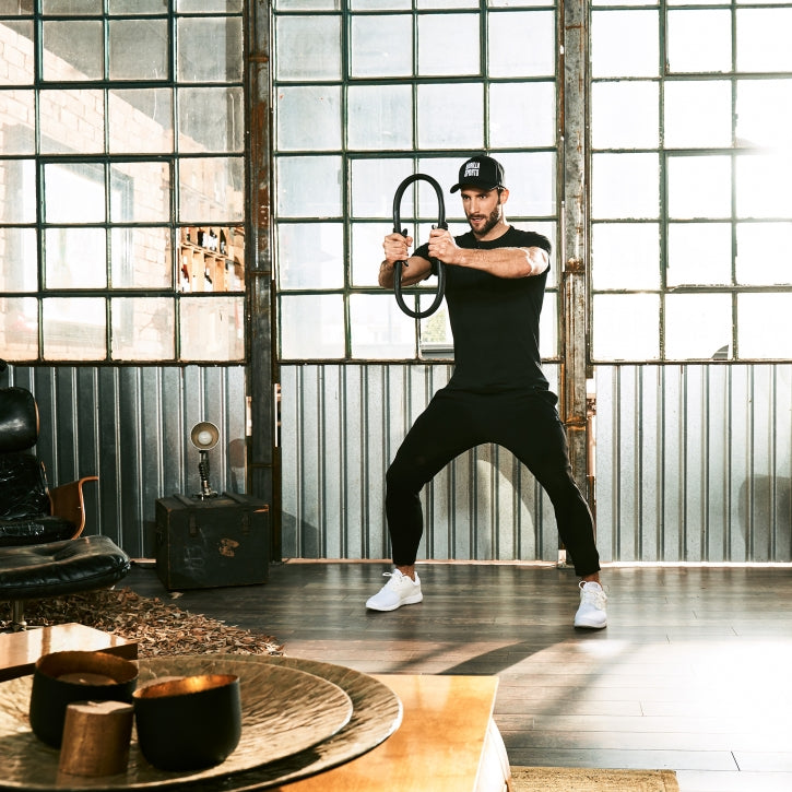 Pilatesrengas 39cm, Ergonomiset Kahvat, Musta