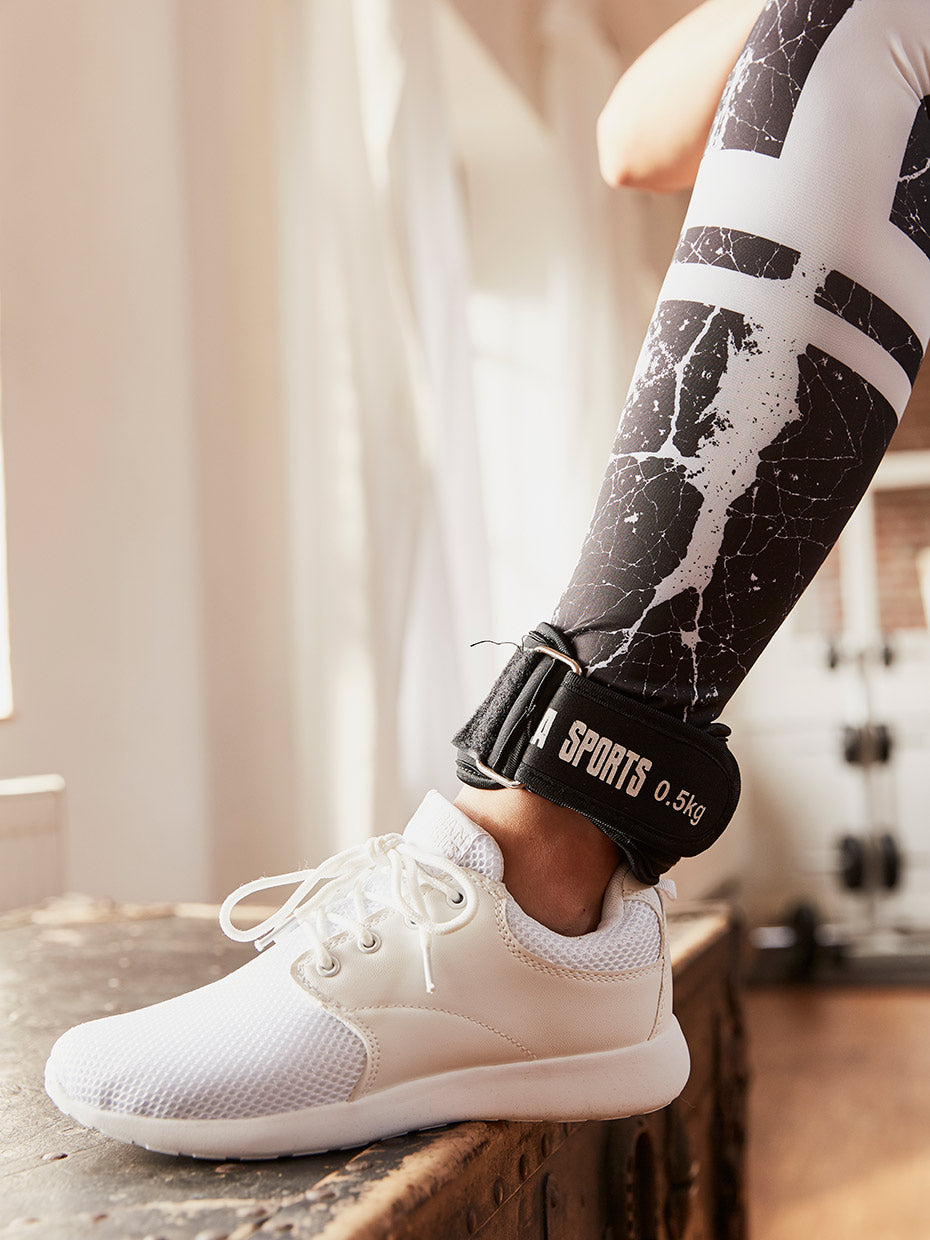 Nilkkapainot, 4 Eri Painoa 0,5kg - 2kg Neopreeni/Teräs Musta 2kpl