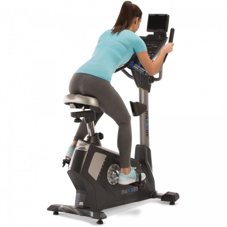 MAXXUS Kuntopyörä 90 PRO Korkeussäädettävä 15kg Vauhtipyörällä LED-Näyttö