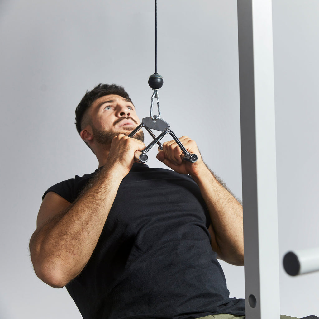 Taljakahvapaketti / Ojentajaköysi 68cm Max. 150kg + Leveä V-Kahva 18,5cm Max. 200kg