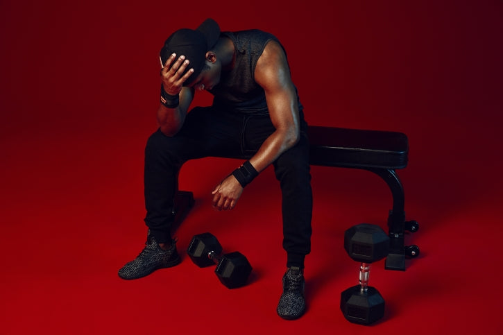 Tasapenkki / Treenipenkki Pyörillä 112,5x55x48,5cm Max. 200kg Musta