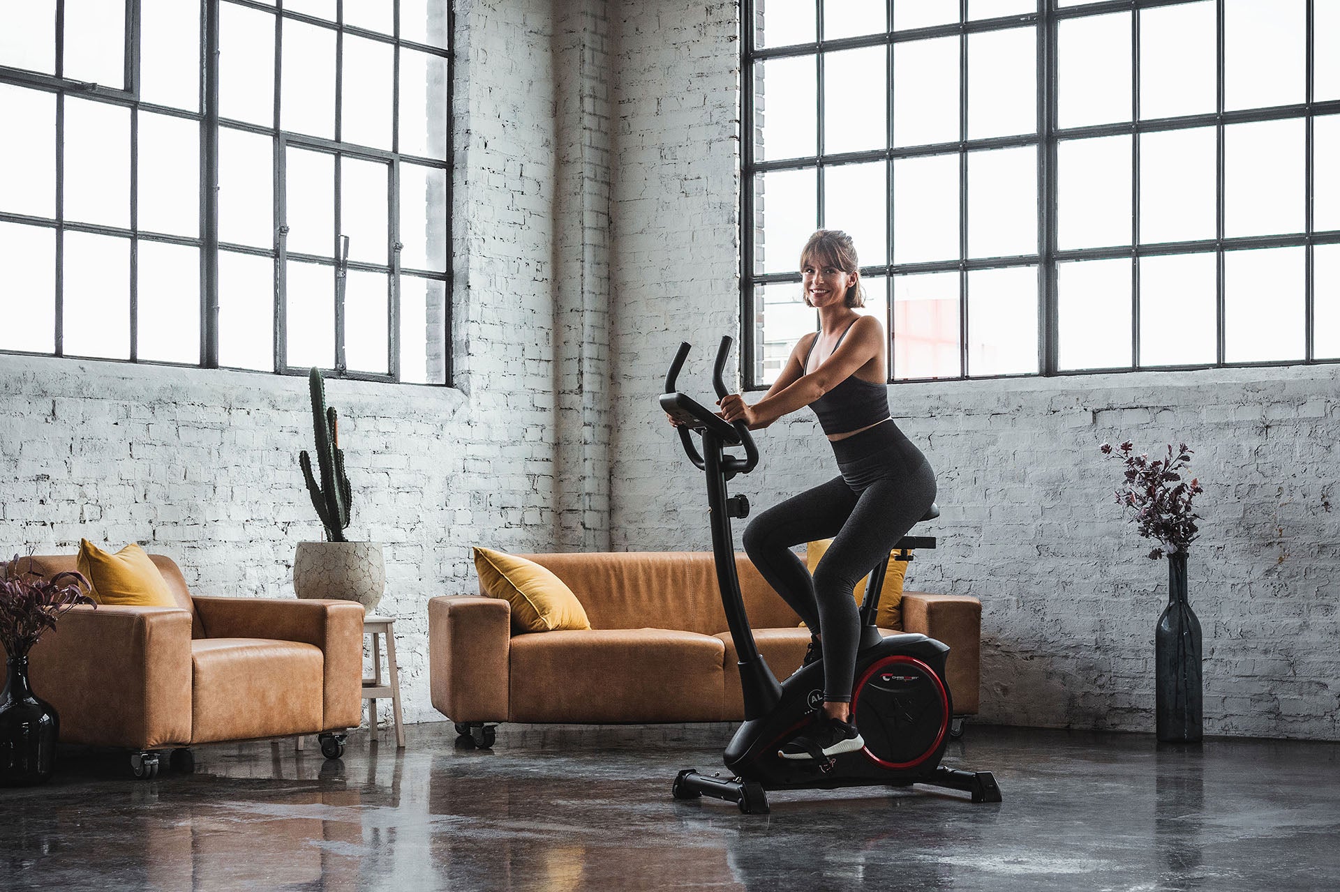 Christopeit Sport Kuntopyörä AL 1, Musta