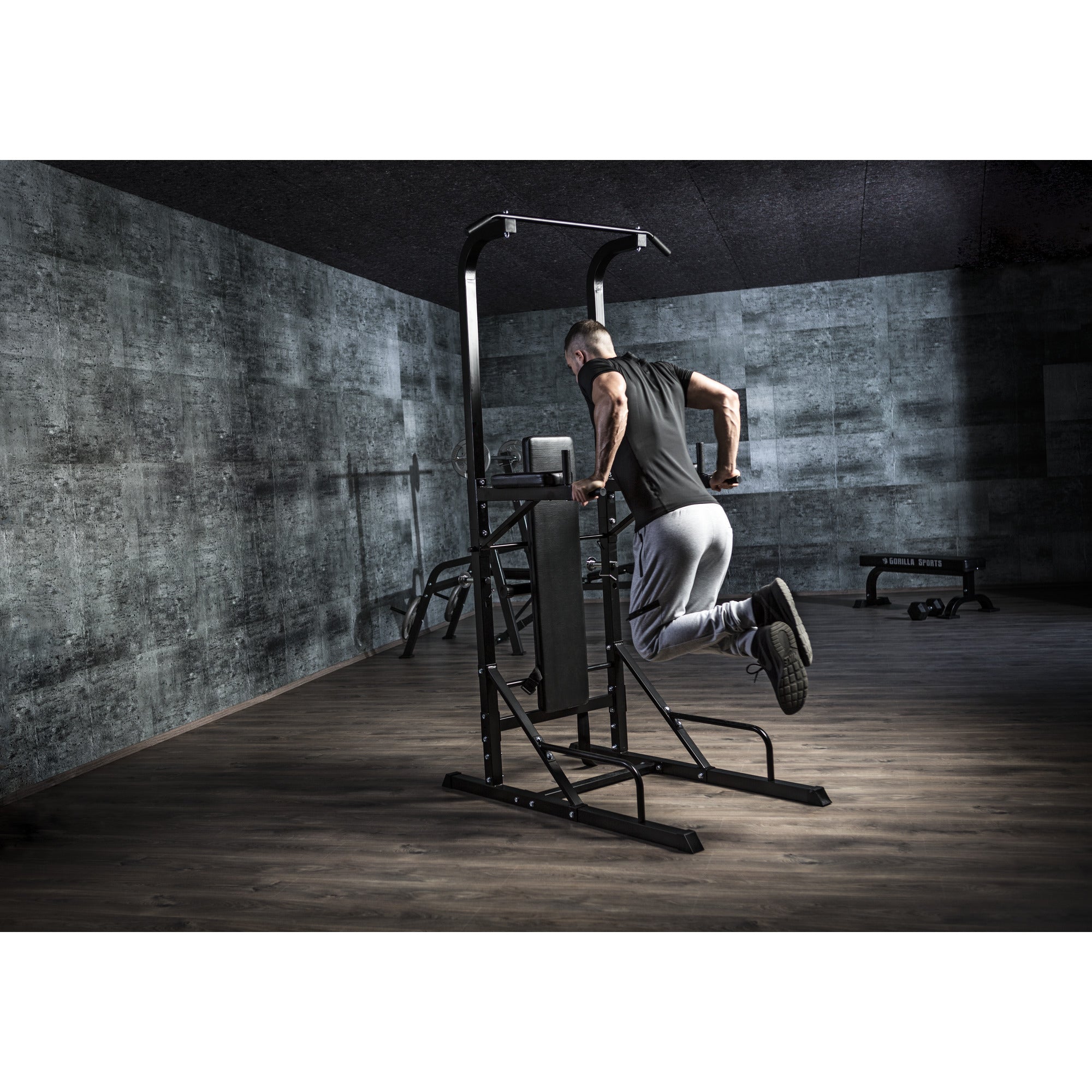 Monipuolinen Power Tower / Voimatorni Penkillä  203x74x222cm Musta