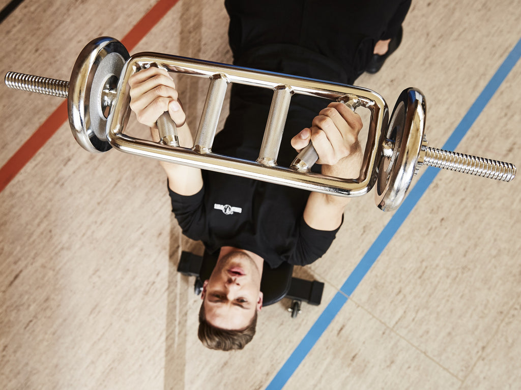 Ojentajatanko Viisto-ote / Swiss Bar Kierrelukoilla 86,5x18cm, Ø 30mm, 10kg Kromi