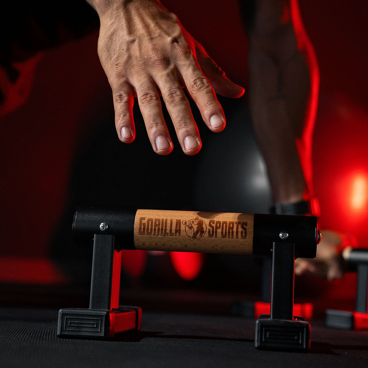 Punnerruskahvat 2 kpl, Puu / Teräs, Max. 300 kg / puoli