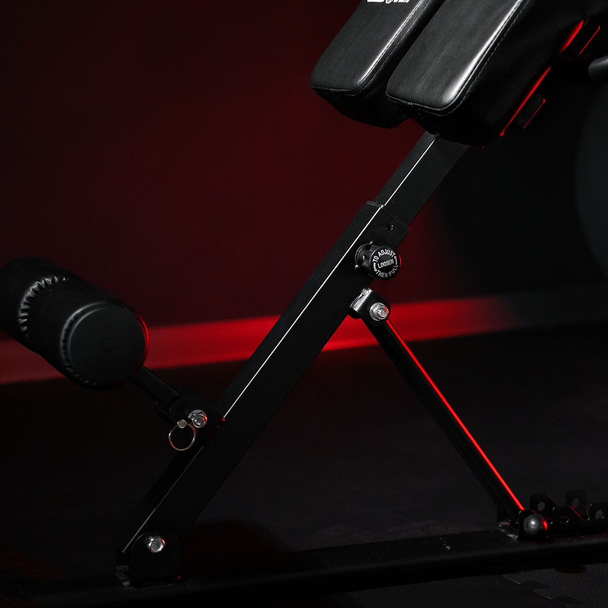 Taitettava selkäpenkki 150 kg, musta