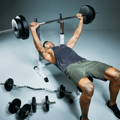 2 jakoinen treeniohjelma miehille: Tehokas harjoittelurutiini lihasvoiman kasvattamiseen
